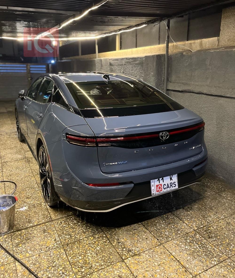 تويوتا كراون